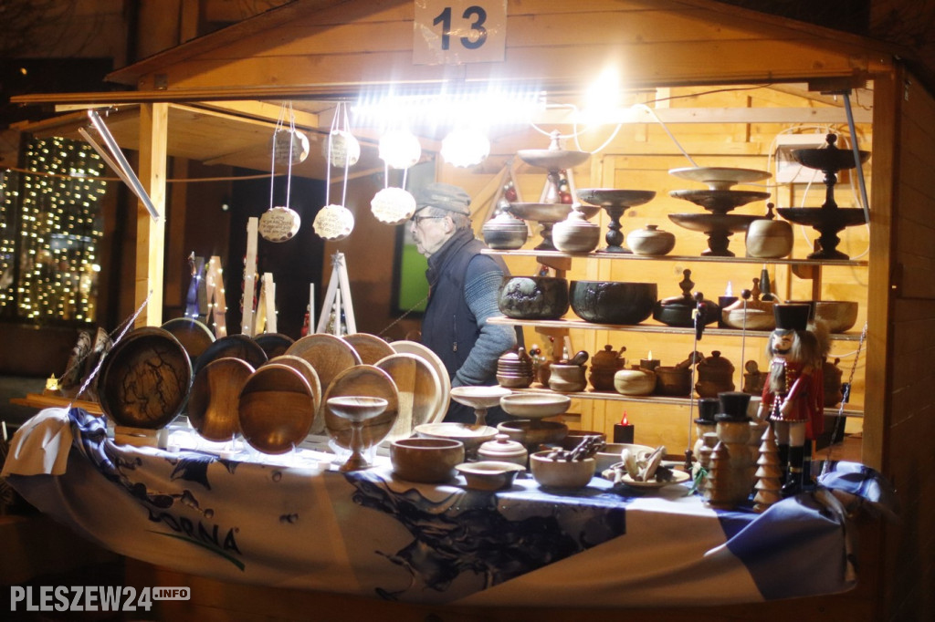 Jarmark, Mikołaj i choinka w Pleszewie