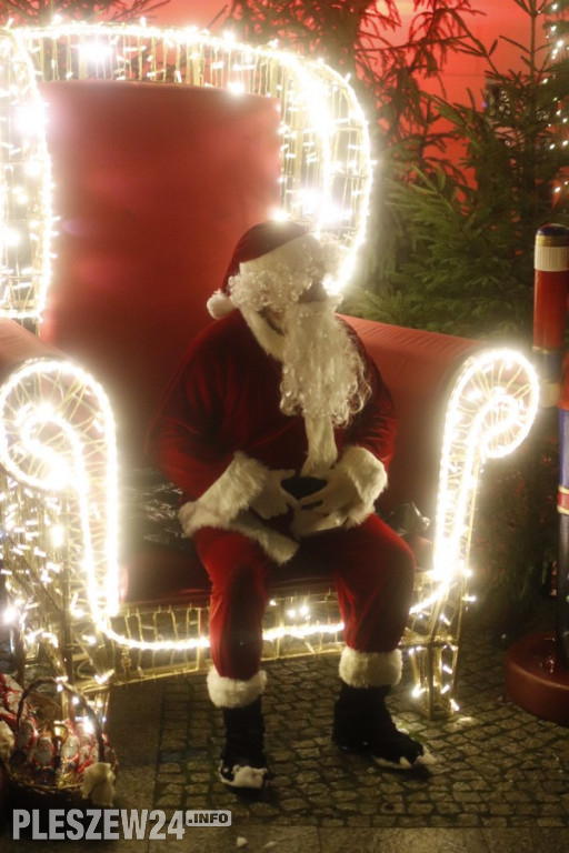 Jarmark, Mikołaj i choinka w Pleszewie