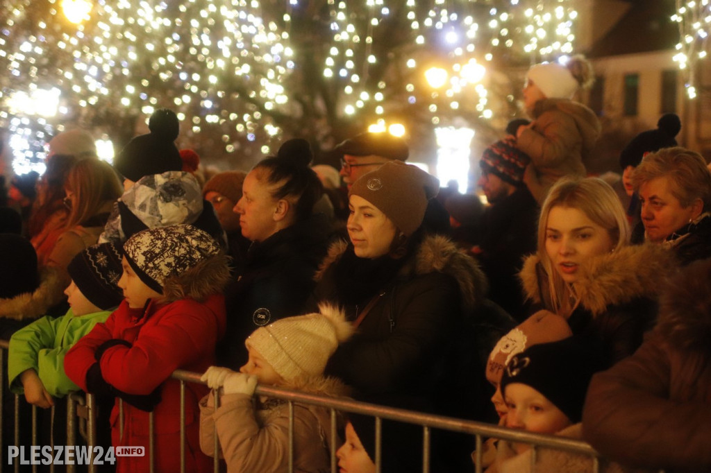 Jarmark, Mikołaj i choinka w Pleszewie