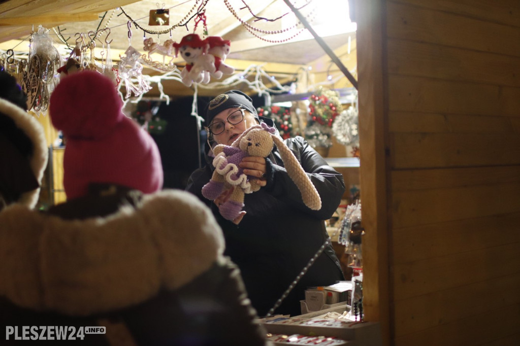 Jarmark, Mikołaj i choinka w Pleszewie