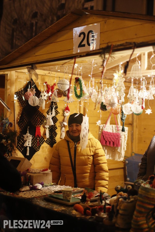 Jarmark, Mikołaj i choinka w Pleszewie