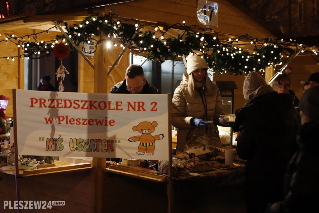 Jarmark, Mikołaj i choinka w Pleszewie