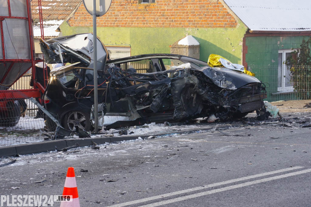 Zderzenie dwóch pojazdów w Piekarzewie