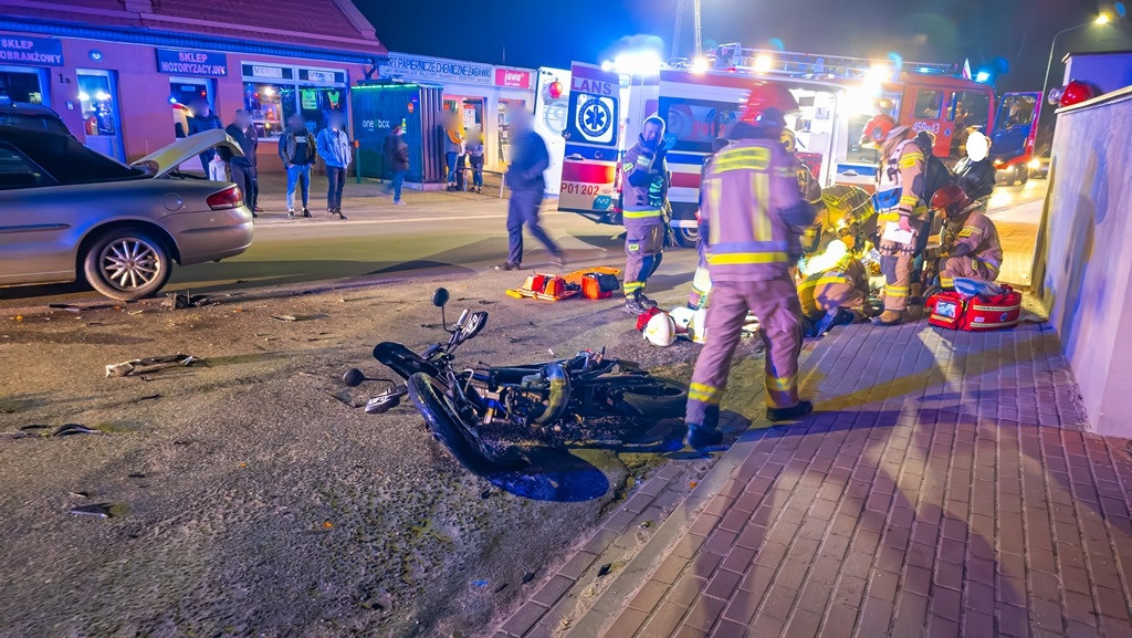 Nastolatek przewieziony do szpitala po wypadku