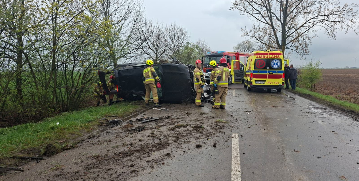 Dachowanie na drodze powiatowej