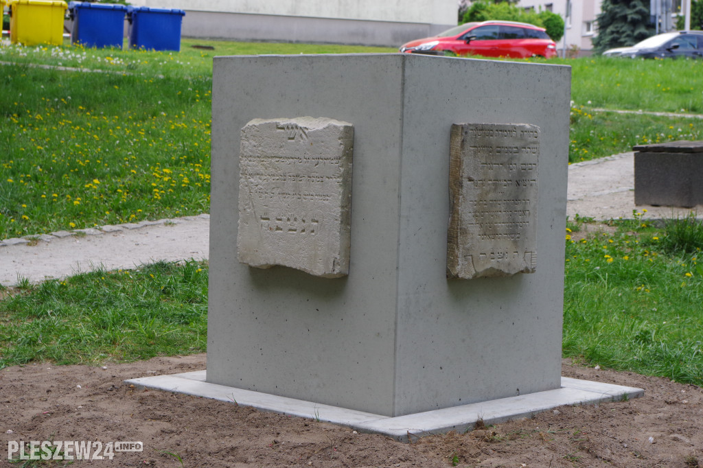 Odsłonięcie lapidarium w Pleszewie