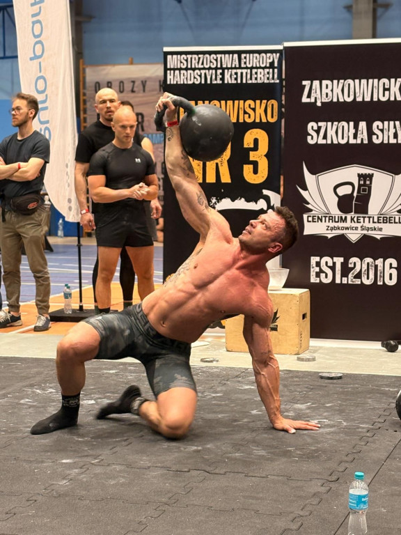 Pleszewianie na Mistrzostwach Europy Hardstyle Kettlebell
