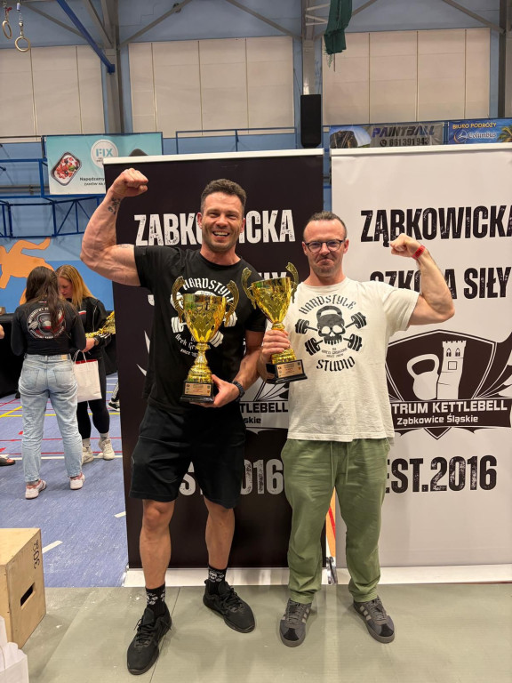 Pleszewianie na Mistrzostwach Europy Hardstyle Kettlebell
