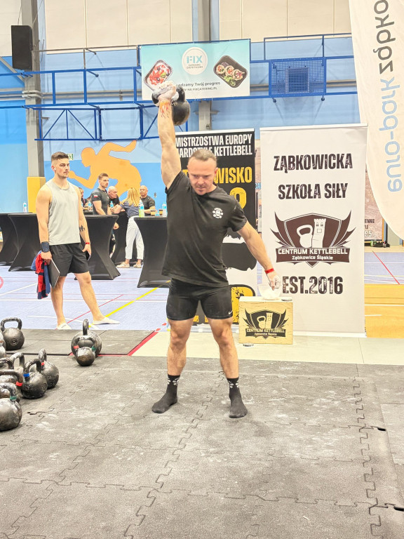 Pleszewianie na Mistrzostwach Europy Hardstyle Kettlebell