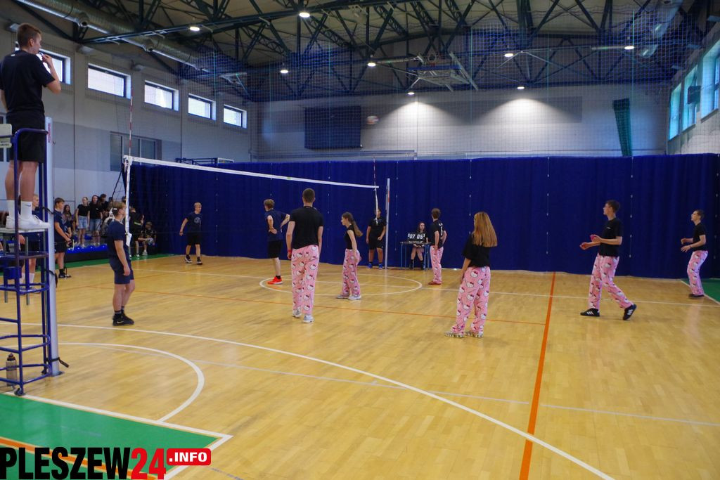 Charytatywny Turniej Siatkówki w Pleszewie
