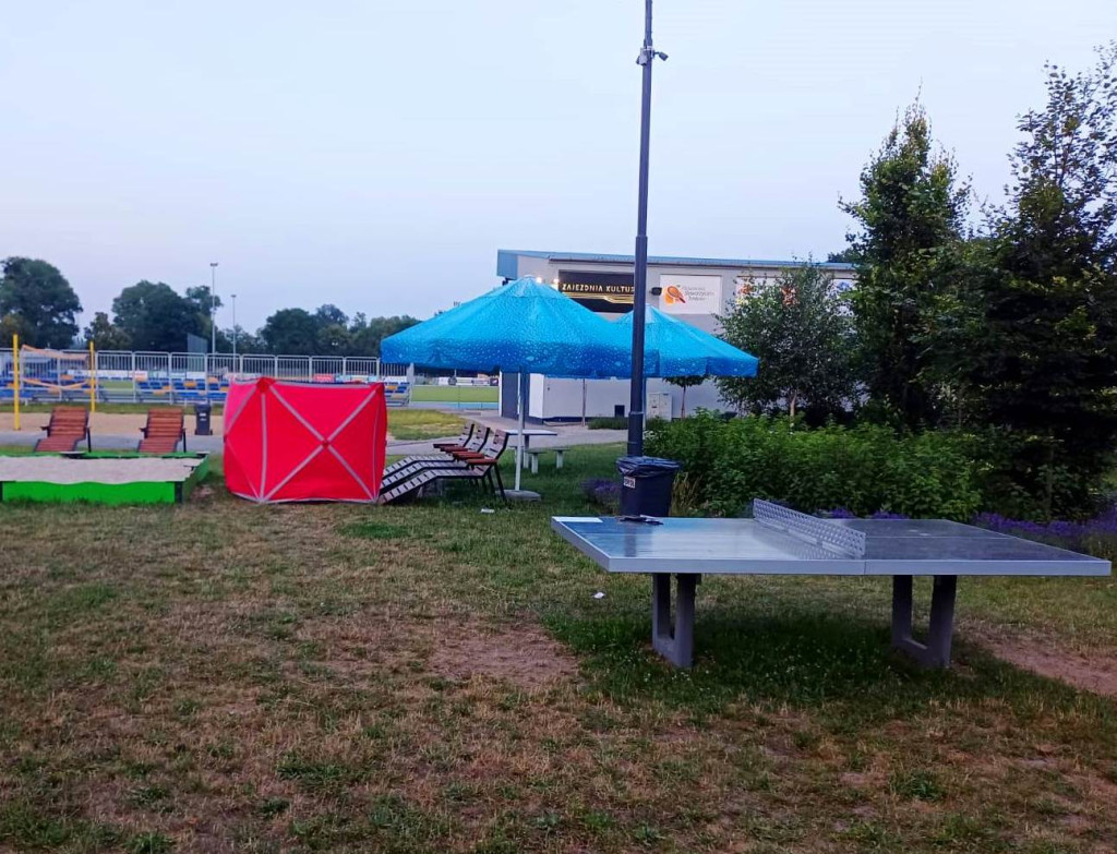 Martwy mężczyzna znaleziony na stadionie w Pleszewie