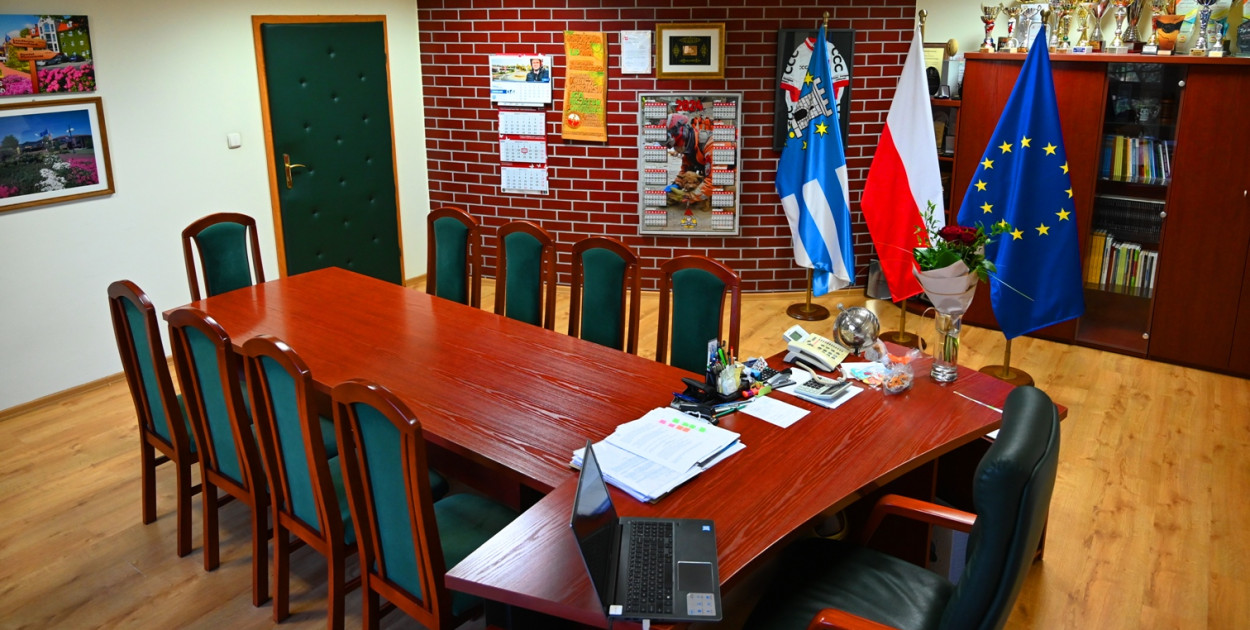 Wnętrze gabinetu Starosty Pleszewskiego. Fot. T. Wojtala - Starostwo Powiatowe w Pleszewie