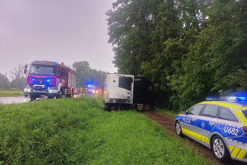 Wypadek na drodze krajowej nr 12