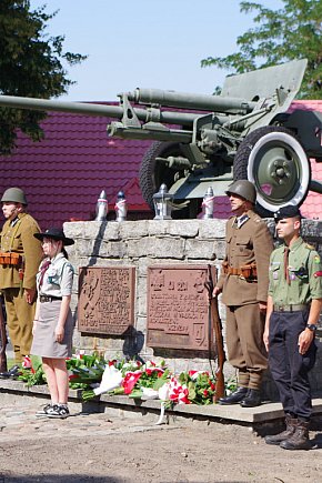 Uroczyste obchody Święta Wojska Polskiego w Pleszewie-1593