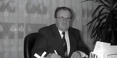 Wspomnienie o Kazimierzu Jakóbczaku - byłym dyrektorze szkoły w Marszewie-3138