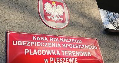 Przebywająca na macierzyńskim kierownik KRUS w Pleszewie zwolniona z pracy-8126