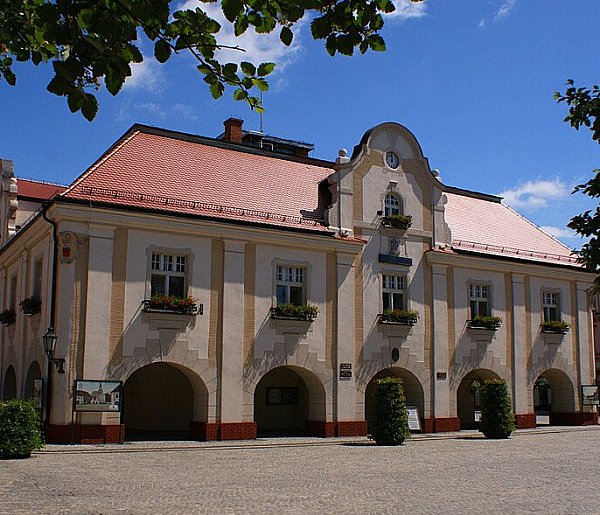 Imprezy na majówkę... Najlepiej czas spędzisz w... Jarocinie-11005