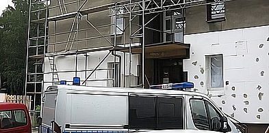 Tragiczna śmierć w miejscowości pod Dobrzycą. Pracownik spadł z rusztowania-11645