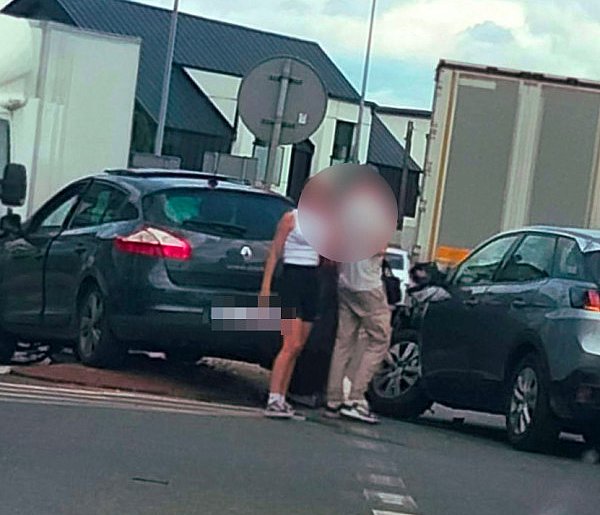 Zderzenie na drodze krajowej w Pleszewie-11676