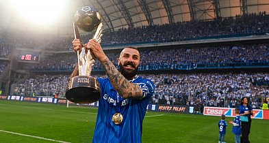 Puchar za Majstra w Pleszewie. Zrób sobie zdjęcie z trofeum-12557