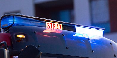 Wieczorny pożar w Kuczkowie. Trzy zastępy strażaków w walce z żywiołem-12600