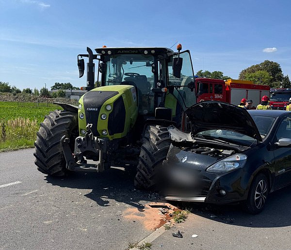 Miało być spokojne przedpołudnie… aż do czasu, gdy dwa pojazdy spotkały-12721