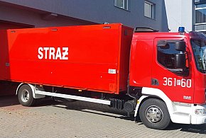 Nocna akcja strażaków. W piwnicy niebezpieczna mieszanina-12771