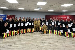 To ważne! Strażacy ochotnicy otrzymali plecaki pierwszego ratownika-14345