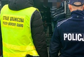 Miliony lewych papierosów o akcyzie wartej majątek. Akcja służb w regionie-15114