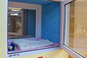 Ostrzeszów: chłopiec znaleziony w oknie życia