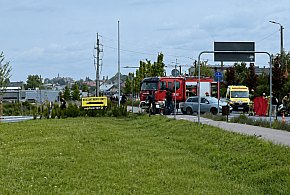 Kobieta zakleszczona w samochodzie. Poranna akcja służb