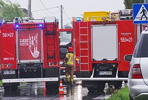 Groźne zderzenie na DK11 pod Pleszewem. Dwie osoby w szpitalu
