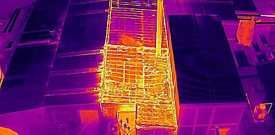 [Fot]  Nocny pożar w zakładach "Biernacki". Blisko setka strażaków w akcji