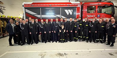 Nowe władze i podsumowanie roku w OSP Chocz. Jednogłośne absolutorium i wyróżnieni