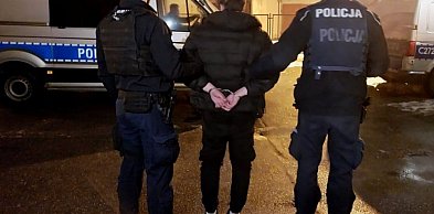 Brutalny nastolatek tak rozwiązał sprzeczkę. Pobitego zabrała karetka