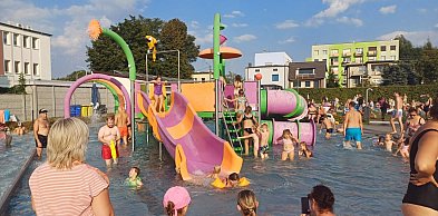 Basen w Ostrowie Wielkopolskim. Sprawdzamy ceny biletów i godziny otwarcia