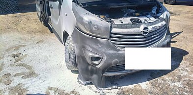 Pożar busa. Ogień pojawił się w komorze silnika