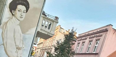 Kim była kobieta z nowego muralu w Pleszewie? To warto wiedzieć!-13875