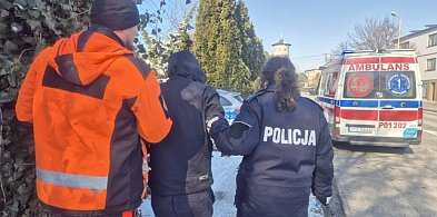 Nie bądźmy obojętni. Policja apeluje o pomoc osobom narażonym na wychłodzenie-14865