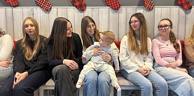 Było czuć dobro! Młodzież odwiedziła Chłopaków i zdobywała doświadczenia-15814