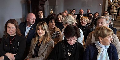 Spotkania o kobietach, ale nie tylko dla kobiet. Dzieje się w Gołuchowie