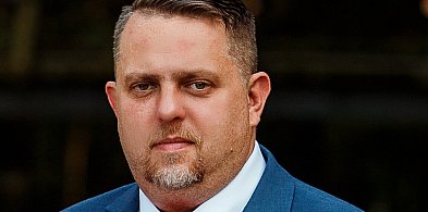 Siatkarski mecz charytatywny. Cel: wsparcie rehabilitacji ojca  i męża