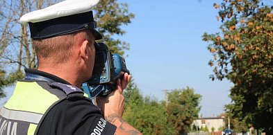 Pięć tysięcy mandatu dla młodej kobiety. To nie był jej pierwszy raz