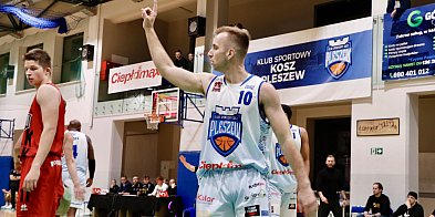 Problemów ciąg dalszy. Blamaż przy Szkolnej-14594