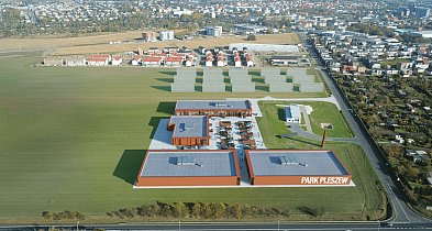 Znana sieć sklepów wchodzi do Pleszewa. Nie ucieszy to lokalnych kupców-13290