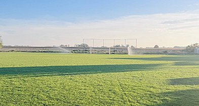 W Kuczkowie będą mieli murawę jak w Lidze Mistrzów. Nowoczesna technologia-14501