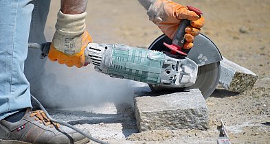 Weszły nowe przepisy. ZUS przyjmuje setki tysięcy wniosków-15816