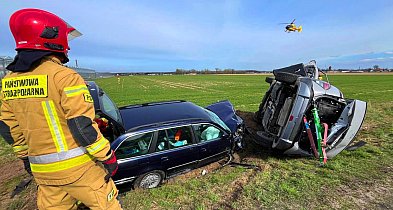 Bardzo groźny wypadek na trasie Pleszew - Dobrzyca. Są karetki i śmigłowiec