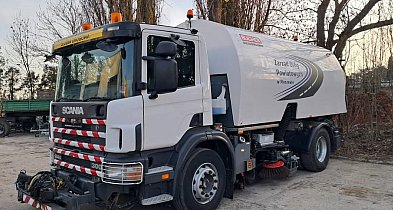 Powiat kupił samochód do mycia ulic. Które jezdnie będą nią sprzątane?