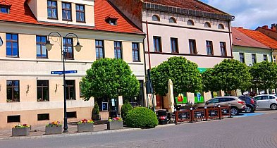 Zamówił kilka posiłków, wszystkie zjadł i uciekł. W pościg ruszyła kelnerka